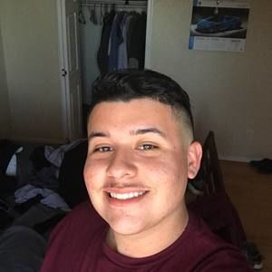 Meet your Posher, Augie